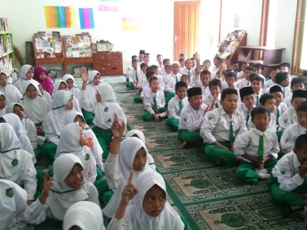 Sholat Wajib Berjamaah